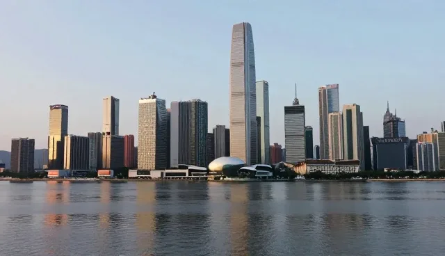 企业定制软件选型建议与使用限制分析