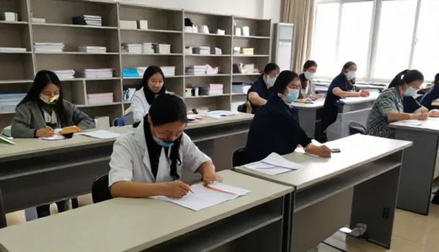 在线课程选型与维护建议：提升教学效果的关键