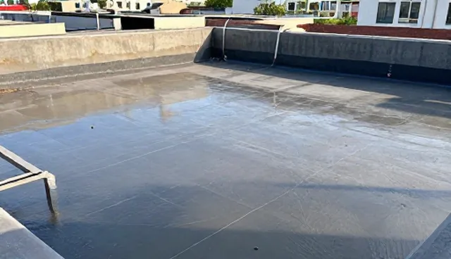 旧屋面翻新减少渗漏隐患的适用条件与限制